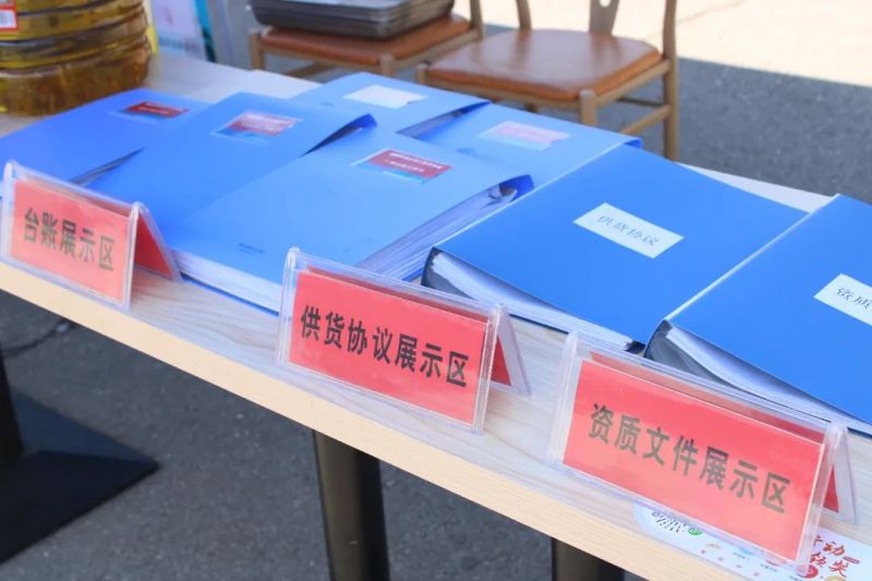 湖南鐘情餐飲管理有限責任公司,餐飲管理,鐘情餐飲管理,團體膳食,大學食堂,學院食堂,學校餐飲